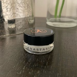 Anastasia Beverly Hills Dip Brow Taupe